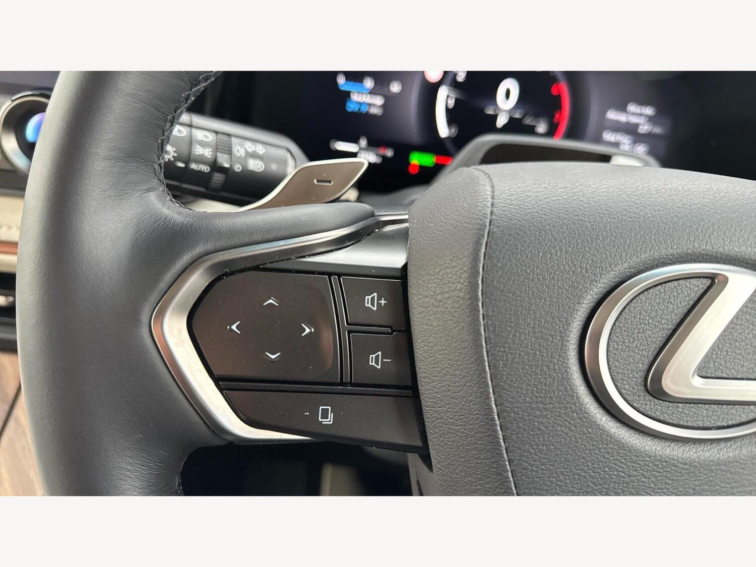 Used Lexus LM 2025 for sale - 76976283: Photo 29