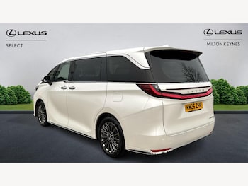 Used Lexus LM 2025 for sale - 76976283: Photo