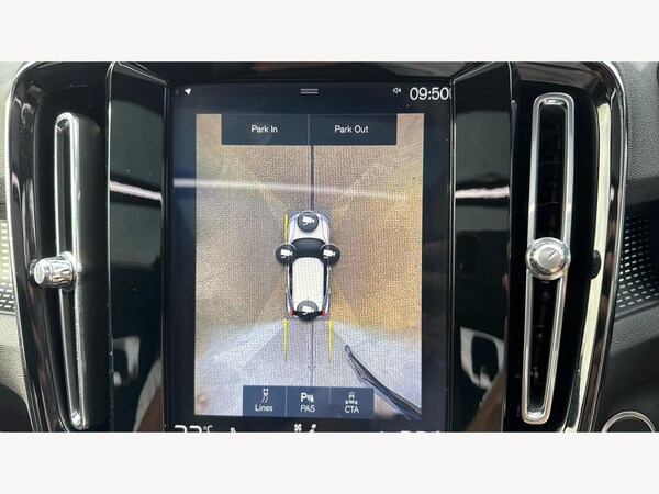 Used Volvo XC40 2018 for sale - 76215372: Photo 26