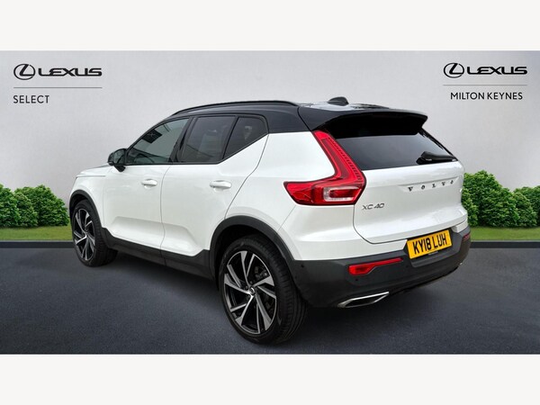 Used Volvo XC40 2018 for sale - 76215372: Photo 2