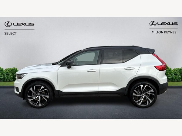 Used Volvo XC40 2018 for sale - 76215372: Photo 3