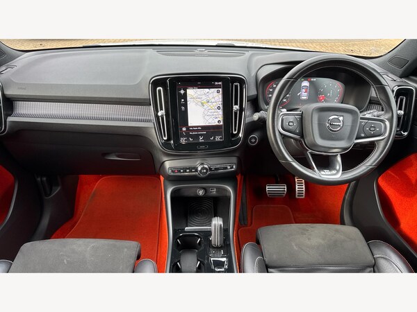 Used Volvo XC40 2018 for sale - 76215372: Photo 9