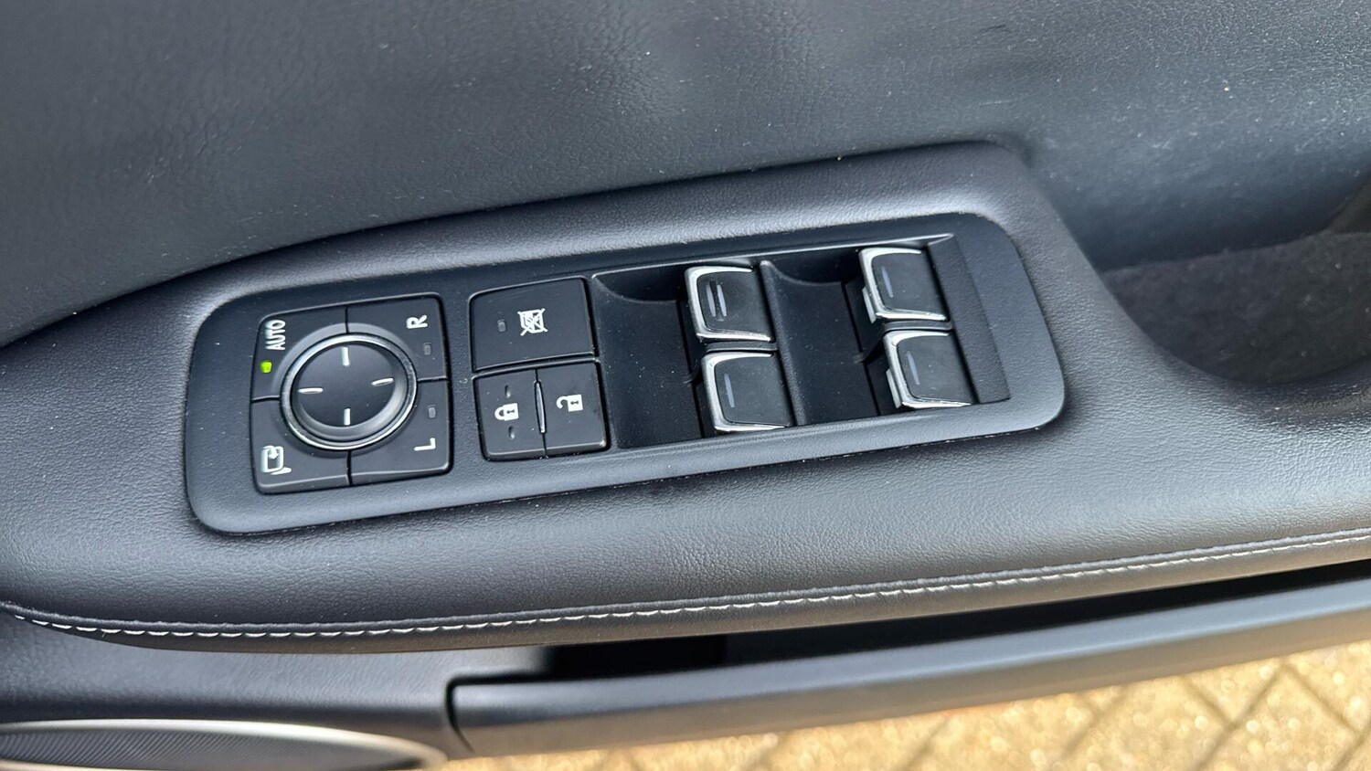 Used Lexus RX 2016 for sale - 77798936: Photo 37