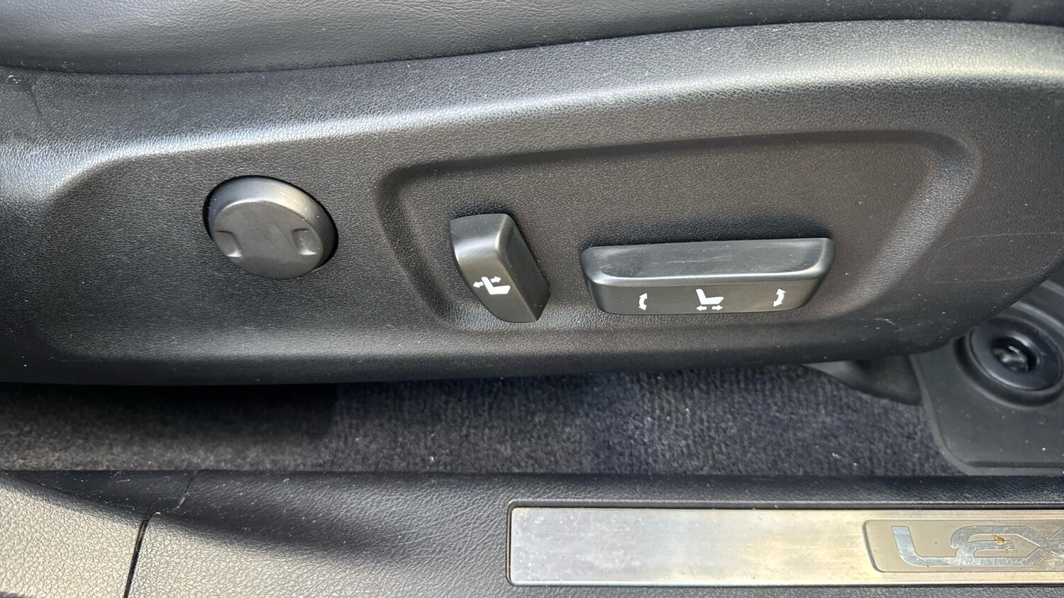 Used Lexus RX 2016 for sale - 77798936: Photo 39