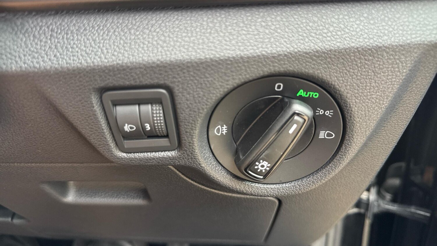 Used Skoda Kamiq 2022 for sale - 76270155: Photo 37