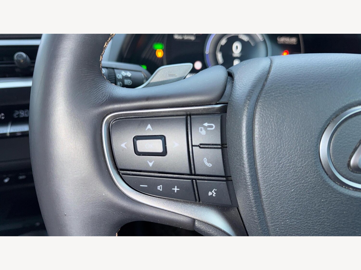 Used Lexus UX 2021 for sale - 77469003: Photo 31