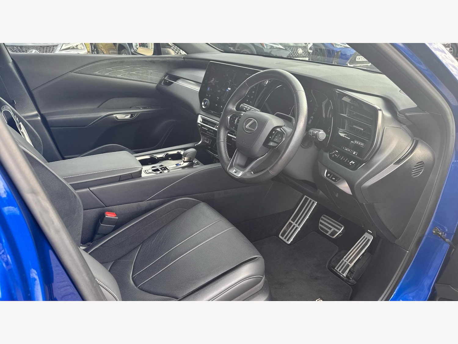 Used Lexus RX 2023 for sale - 76918664: Photo 15