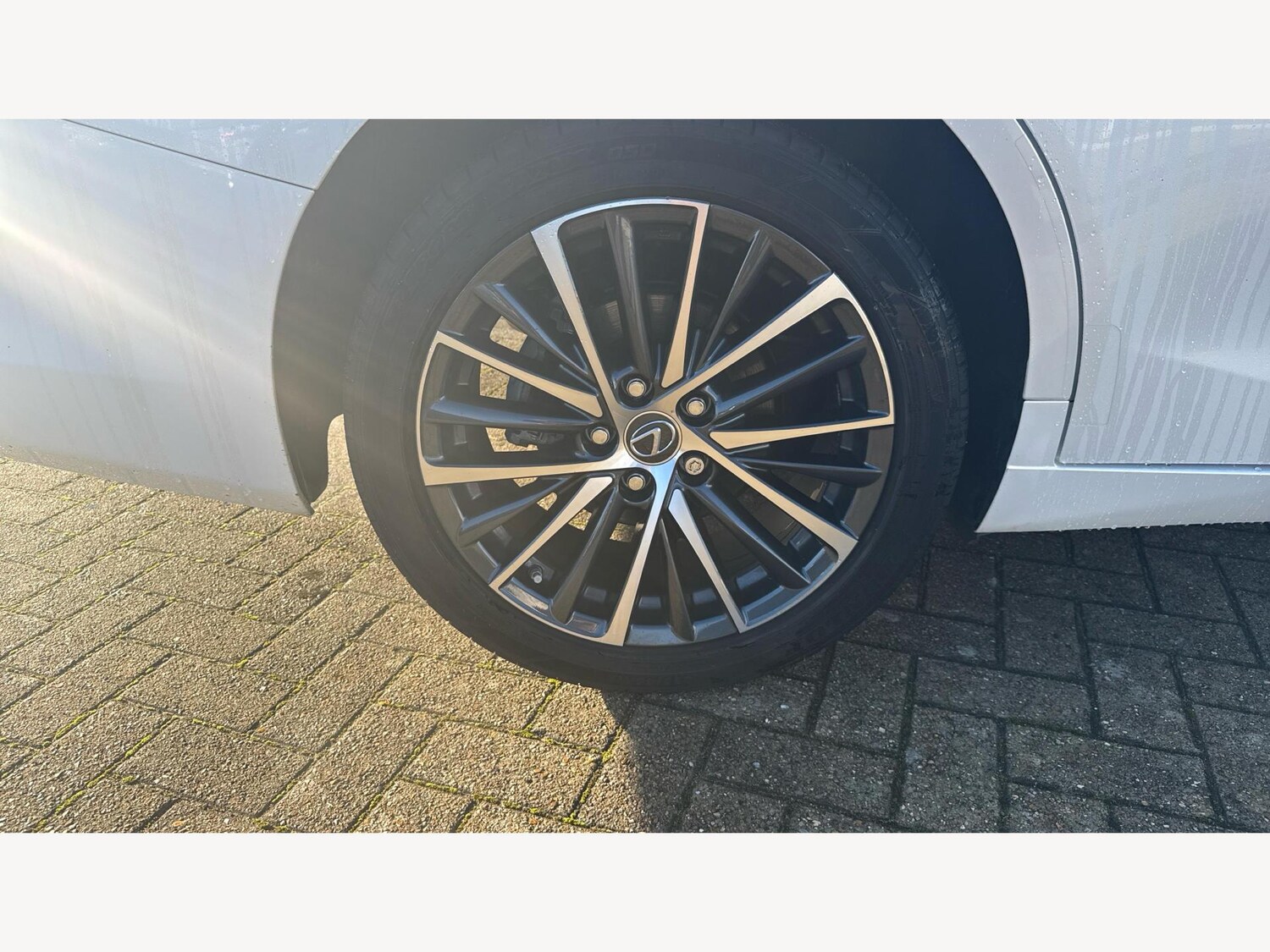 Used Lexus ES 2023 for sale - 76765189: Photo 27