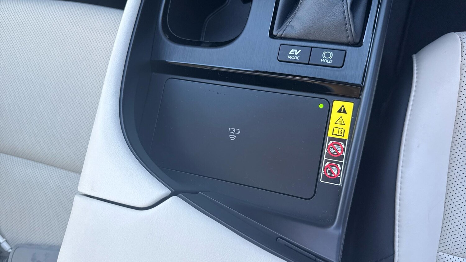 Used Lexus ES 2023 for sale - 76765189: Photo 41