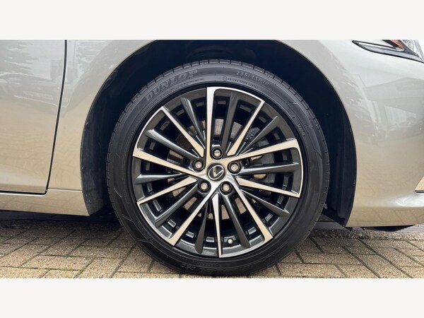 Used Lexus ES 2023 for sale - 76151405: Photo 21