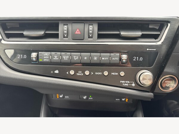 Used Lexus ES 2023 for sale - 76151405: Photo 30