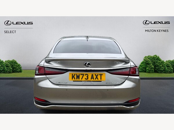 Used Lexus ES 2023 for sale - 76151405: Photo 7
