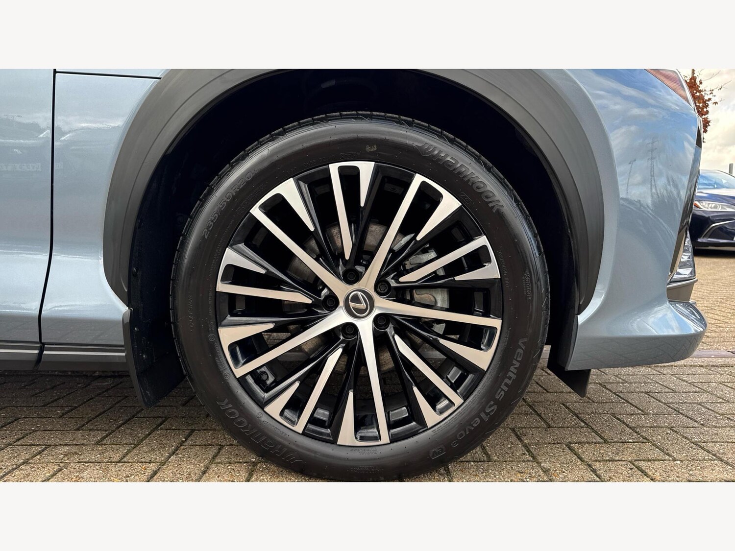 Used Lexus RZ 2024 for sale - 76620191: Photo 21