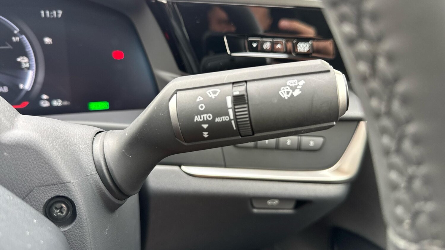 Used Lexus RZ 2024 for sale - 76620191: Photo 35