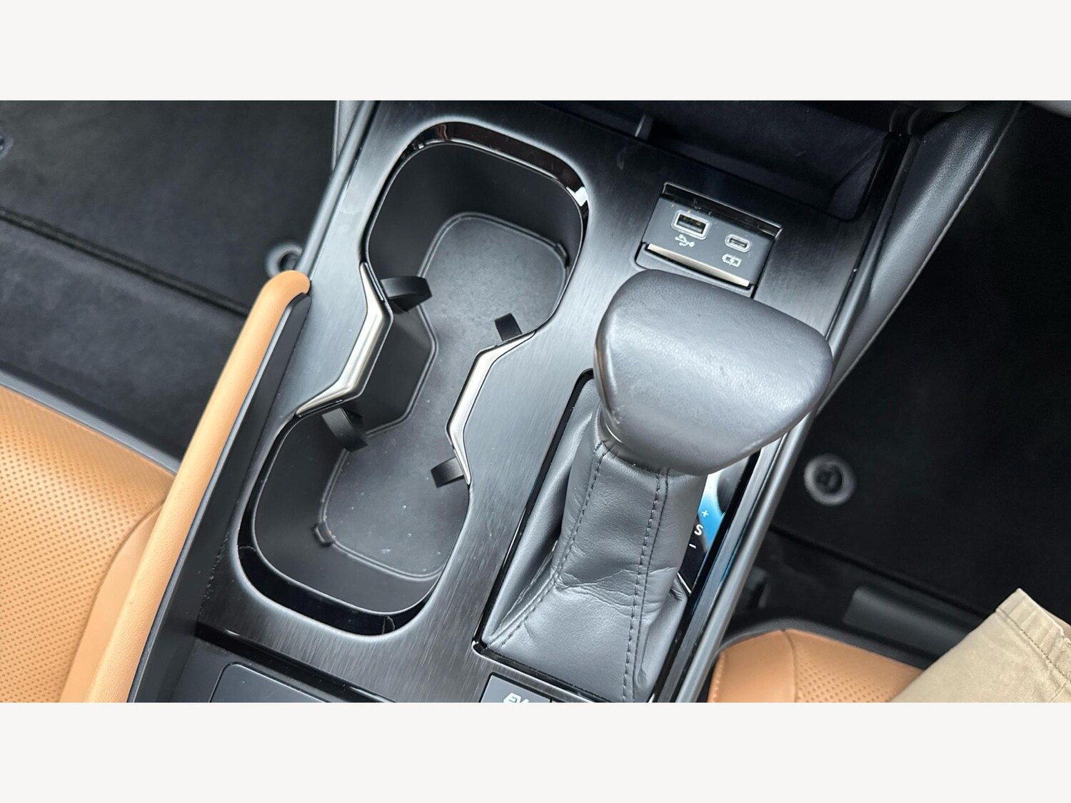 Used Lexus ES 2023 for sale - 76326869: Photo 31