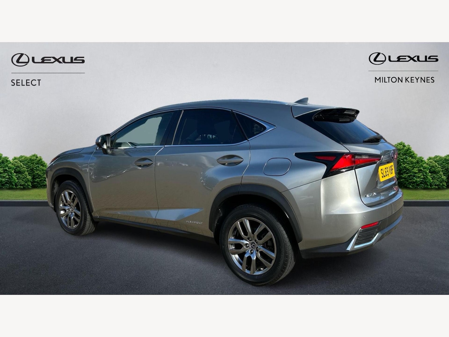 Used Lexus NX 2019 for sale - 76317880: Photo 2
