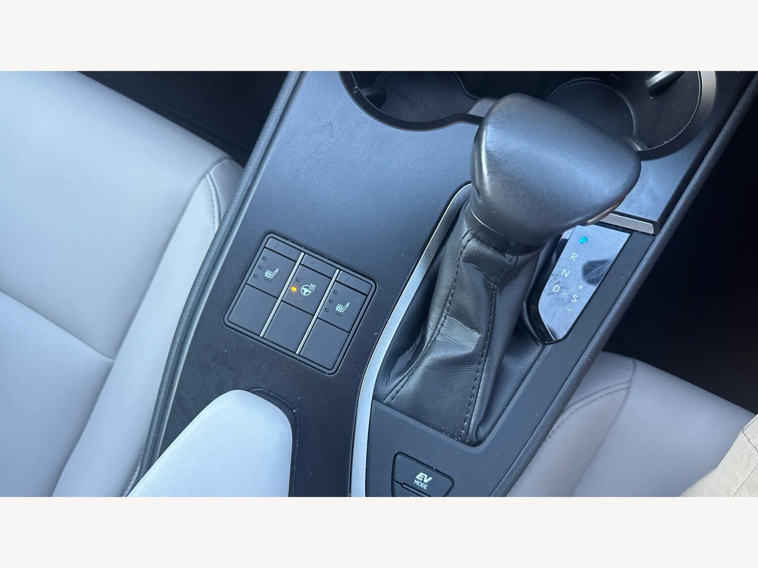 Used Lexus UX 2023 for sale - 77958430: Photo 29