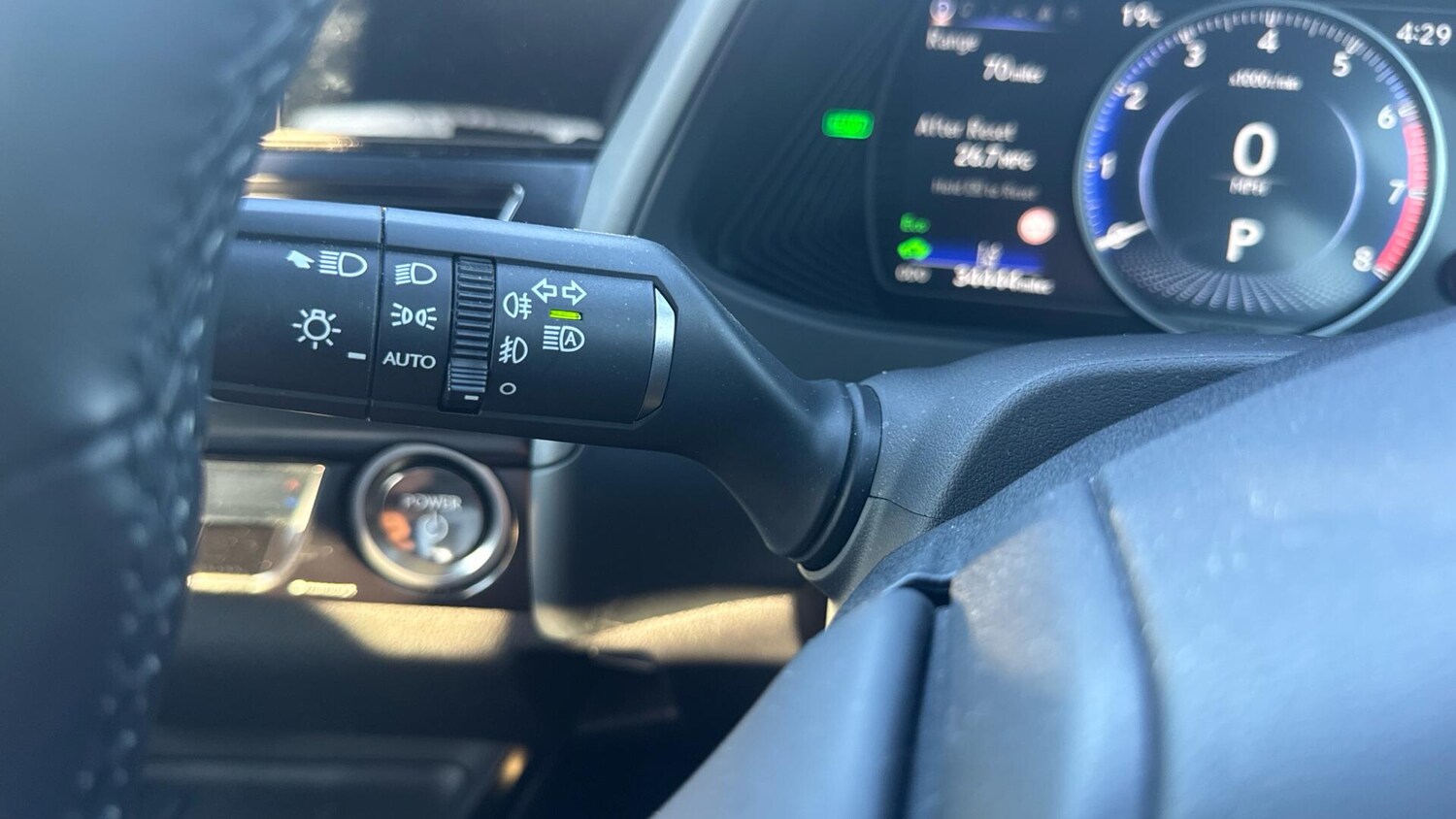 Used Lexus UX 2023 for sale - 77958430: Photo 32