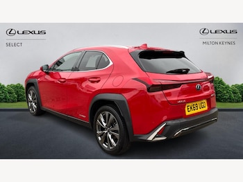 Used Lexus UX 2019 for sale - 76270646: Photo 2