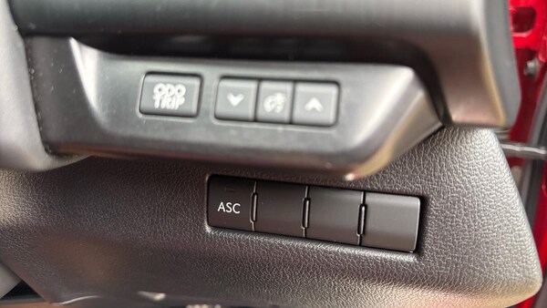 Used Lexus UX 2019 for sale - 76270646: Photo 38