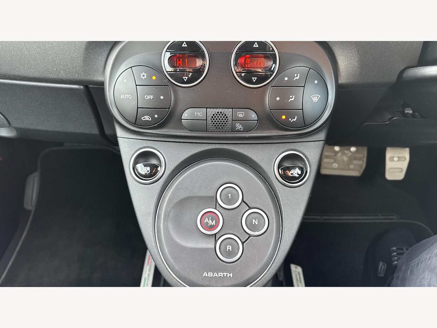 Used Abarth 695 2024 for sale - 77143556: Photo 27