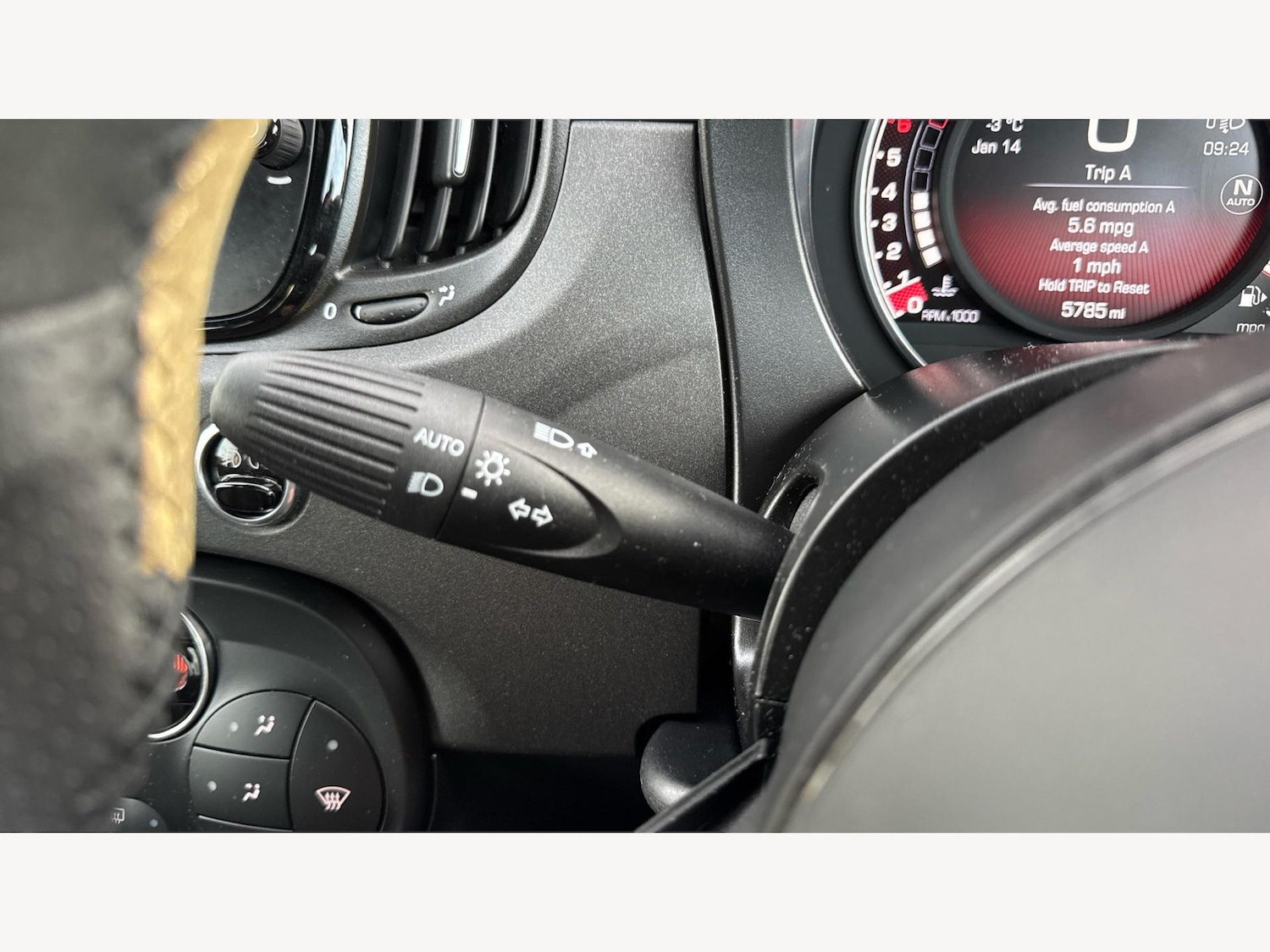 Used Abarth 695 2024 for sale - 77143556: Photo 31