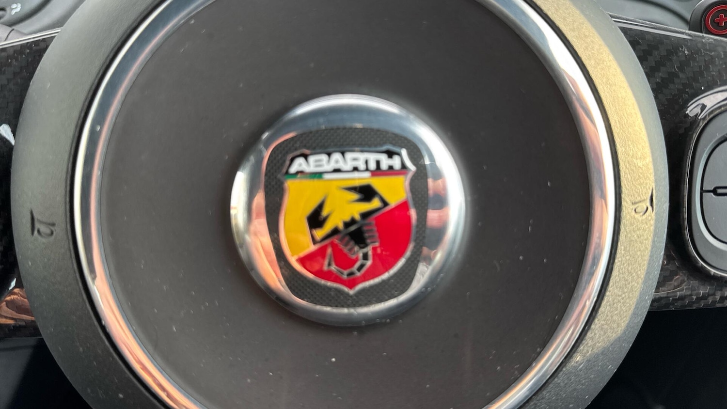 Used Abarth 695 2024 for sale - 77143556: Photo 34