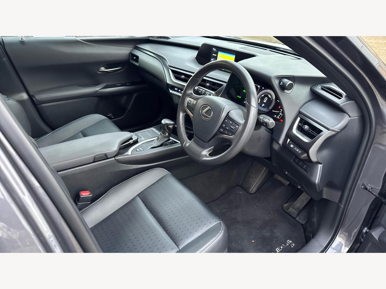 Used Lexus UX 2022 for sale - 76765217: Photo 15