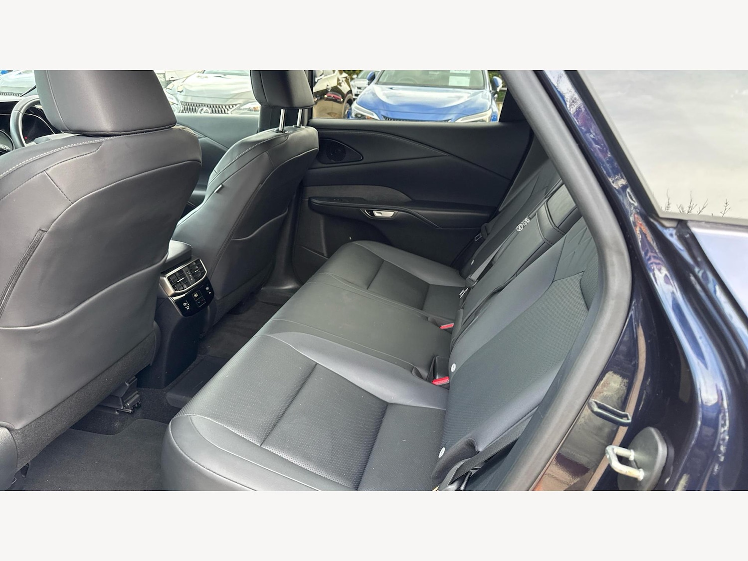Used Lexus RX 2023 for sale - 76388357: Photo 16
