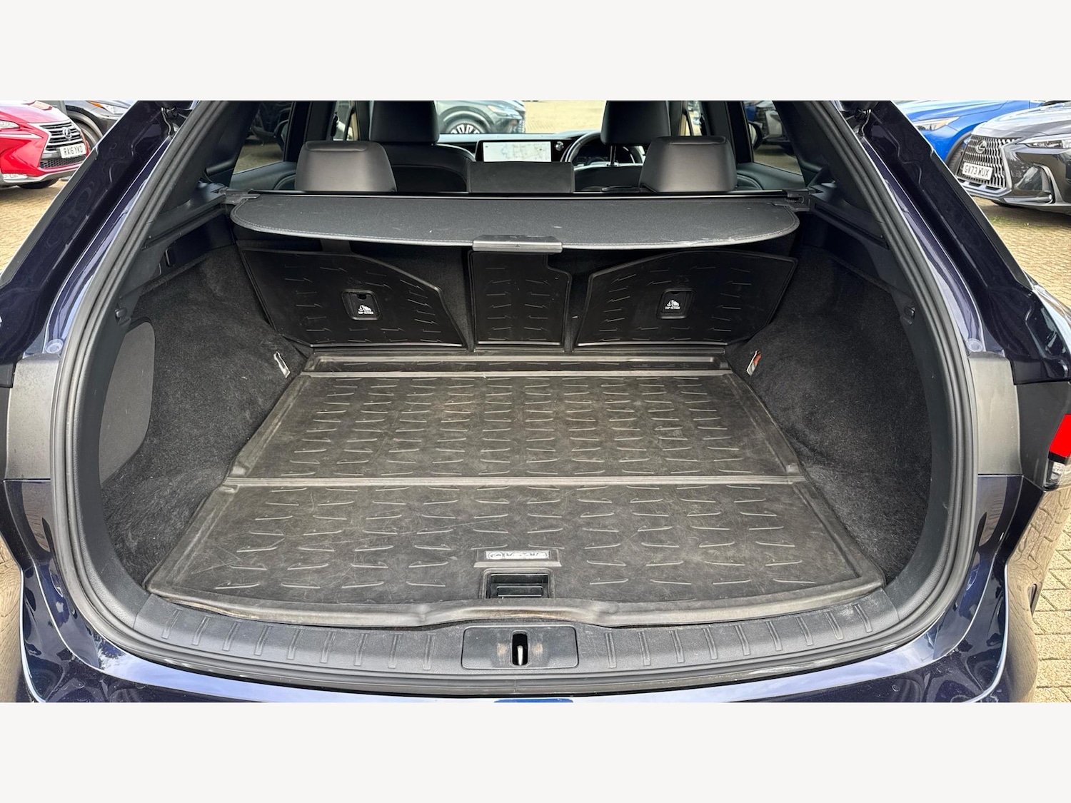 Used Lexus RX 2023 for sale - 76388357: Photo 17