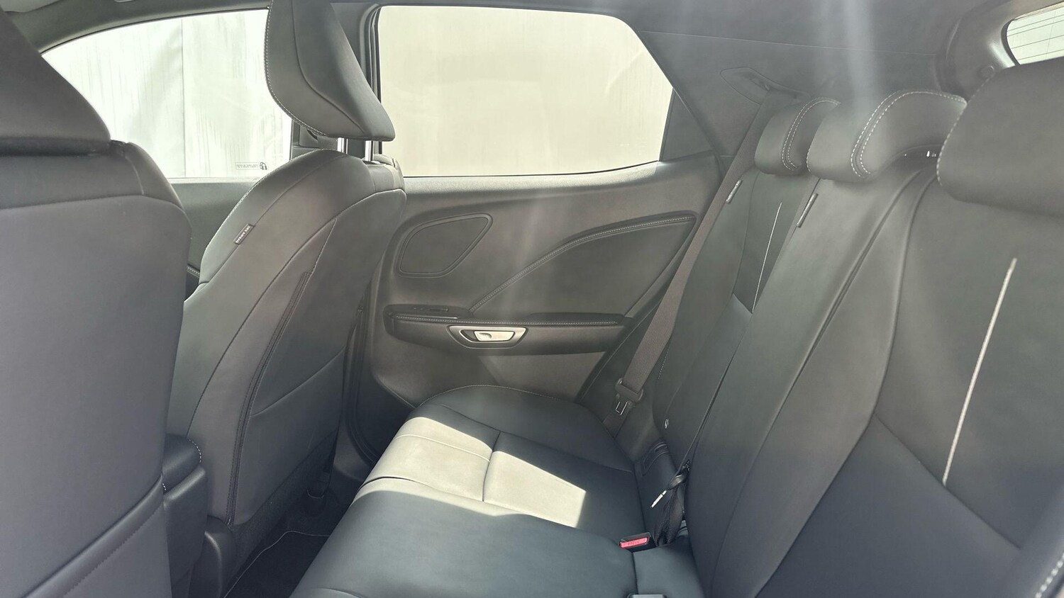 Used Lexus LBX 2025 for sale - 77202683: Photo 14