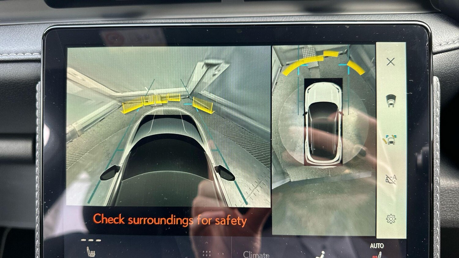 Used Lexus LBX 2025 for sale - 77202683: Photo 26