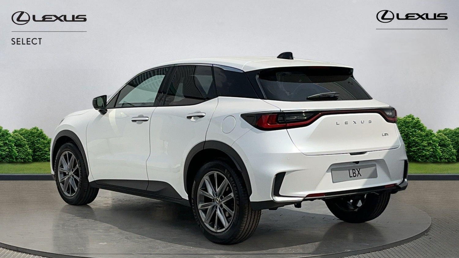 Used Lexus LBX 2025 for sale - 77202683: Photo 4