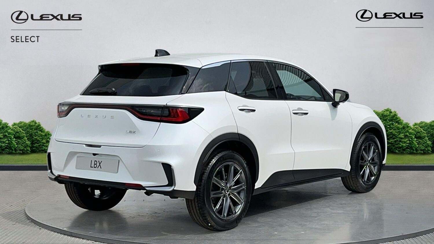 Used Lexus LBX 2025 for sale - 77202683: Photo 8