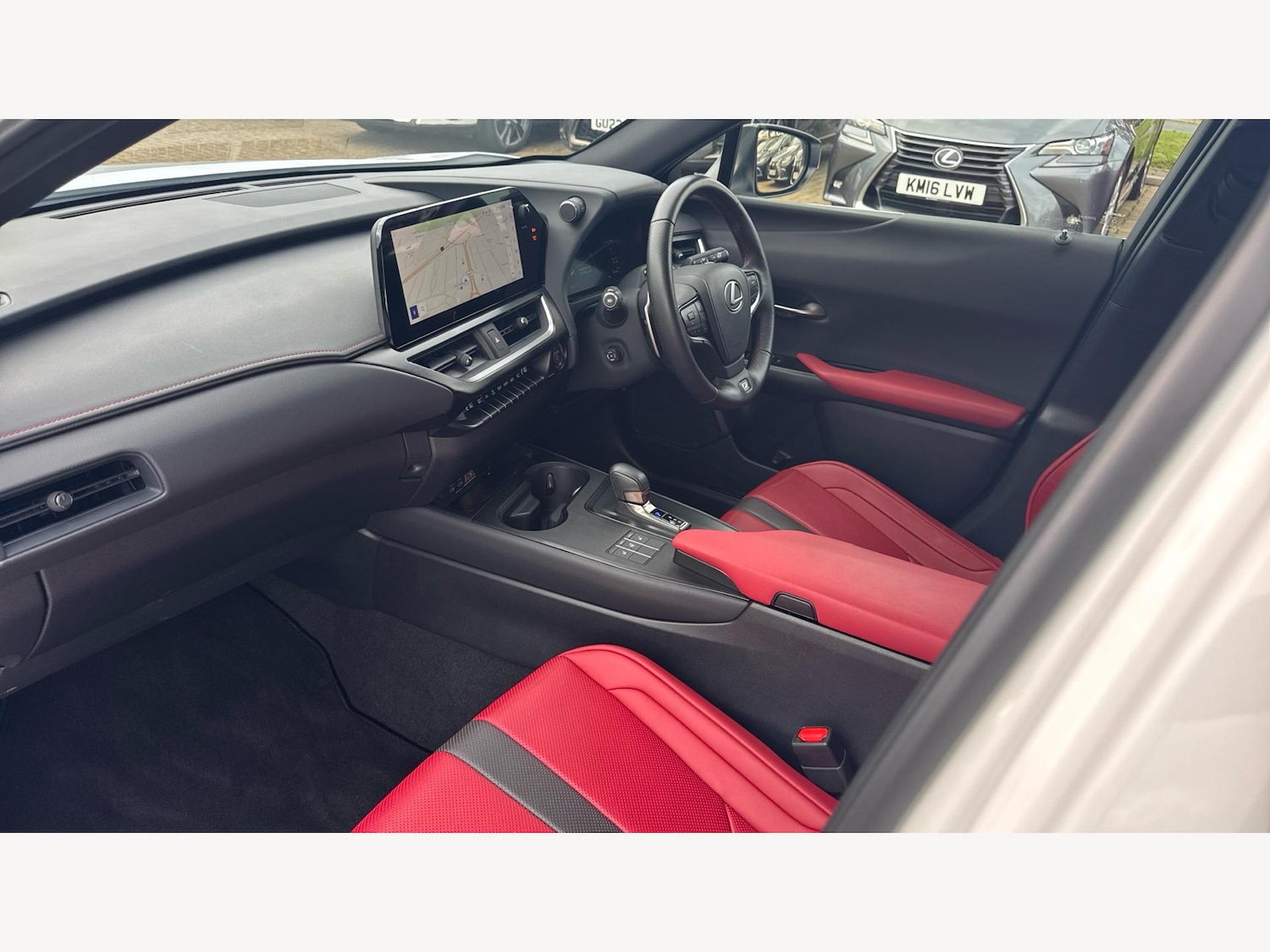 Used Lexus UX 2024 for sale - 76620189: Photo 8