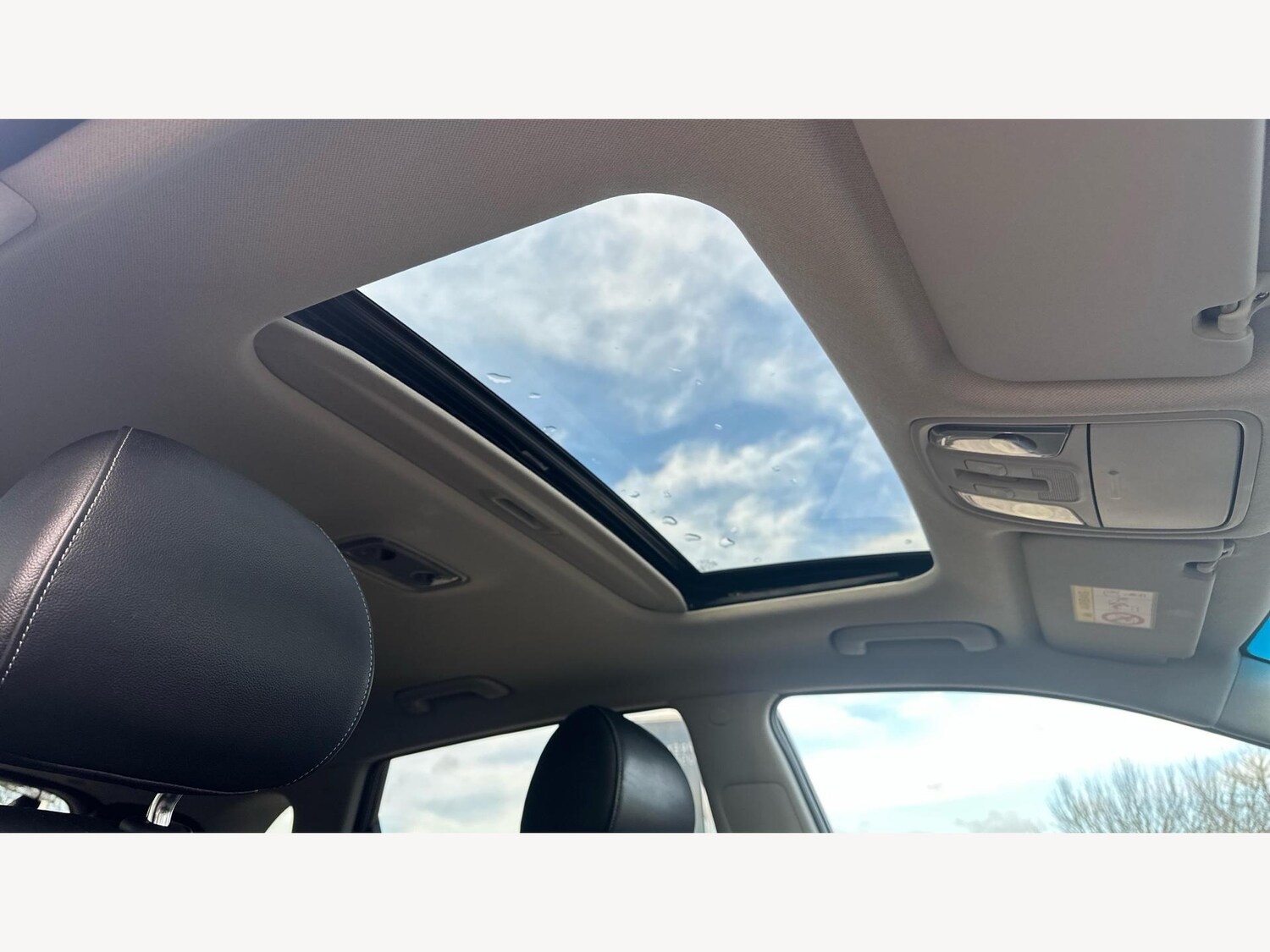 Used Kia Niro 2019 for sale - 77238072: Photo 25