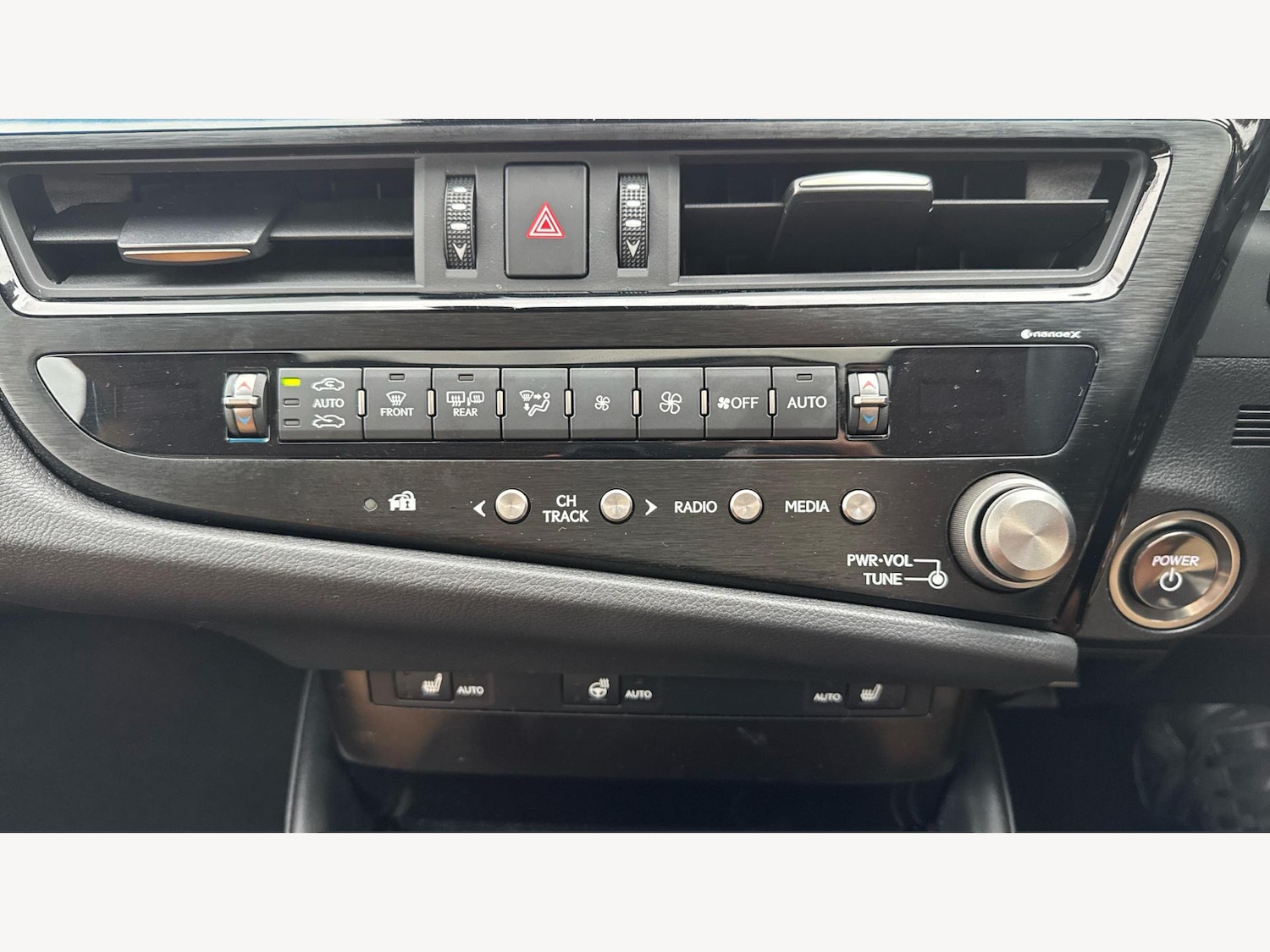 Used Lexus ES 2023 for sale - 76612739: Photo 30