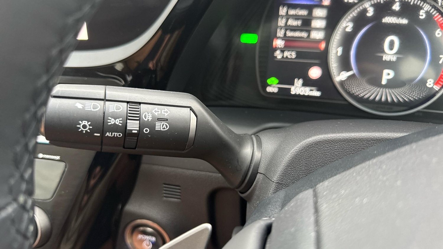 Used Lexus ES 2023 for sale - 76612739: Photo 35