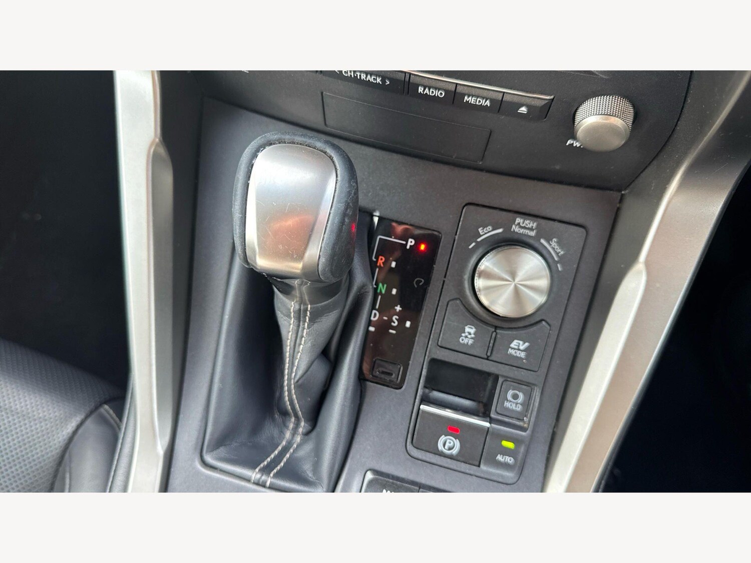 Used Lexus NX 2018 for sale - 77978232: Photo 31