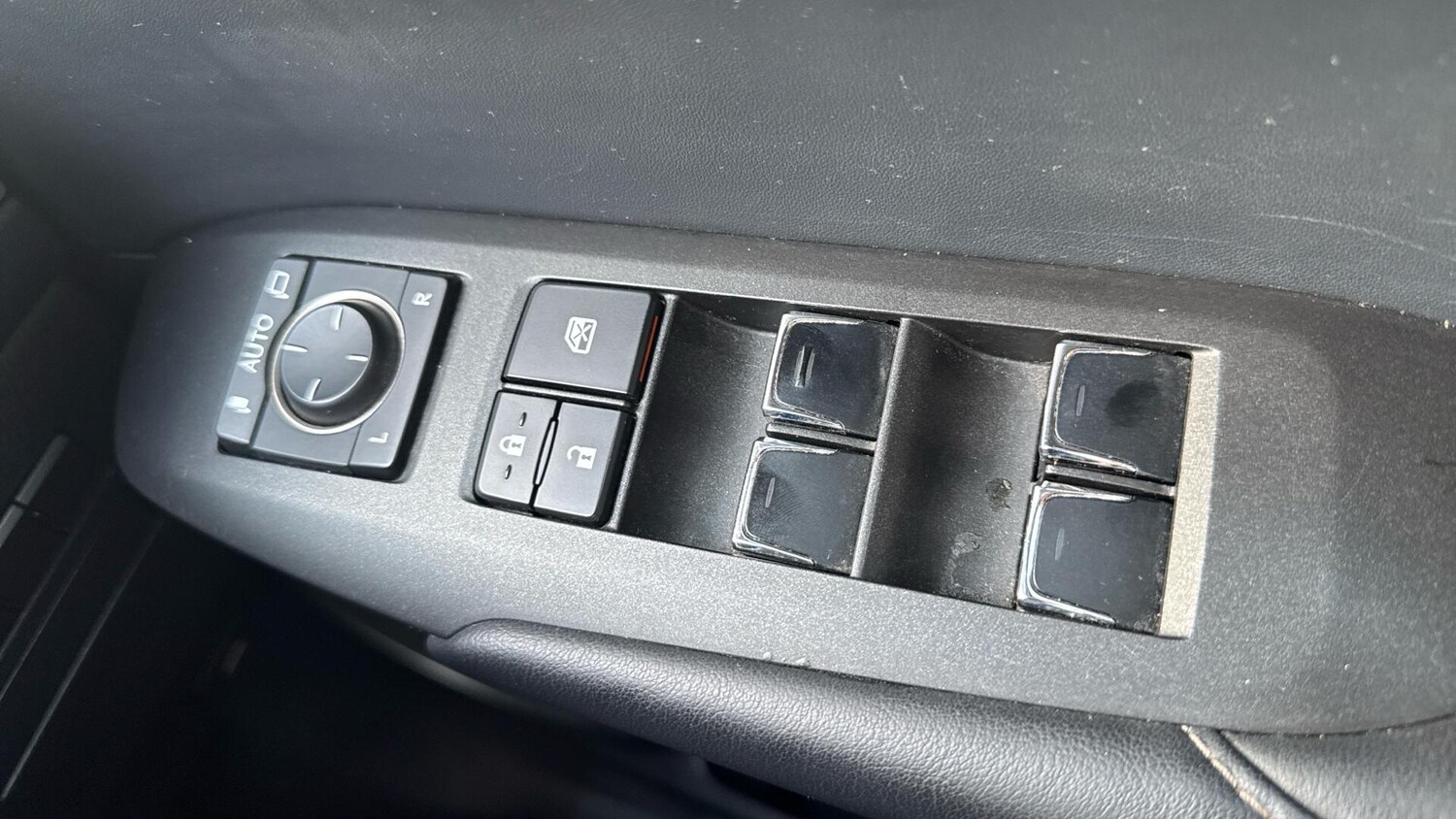 Used Lexus NX 2018 for sale - 77978232: Photo 38