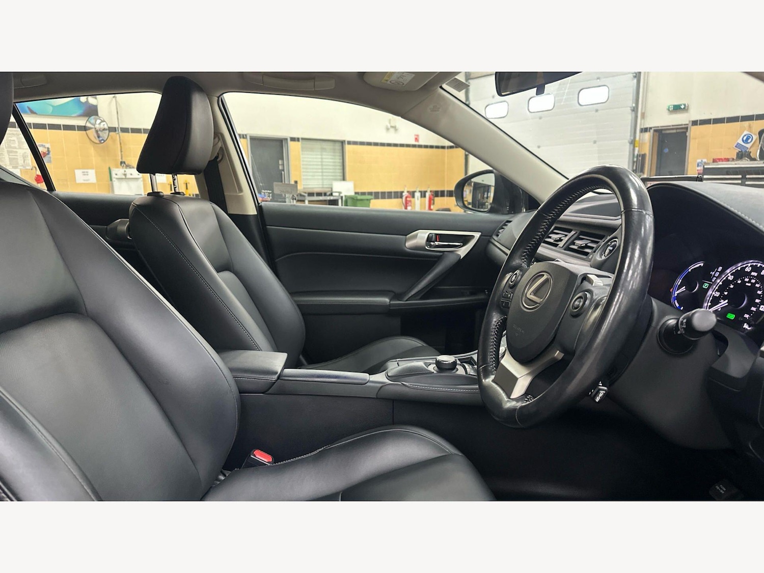 Used Lexus CT 2017 for sale - 78006658: Photo 15