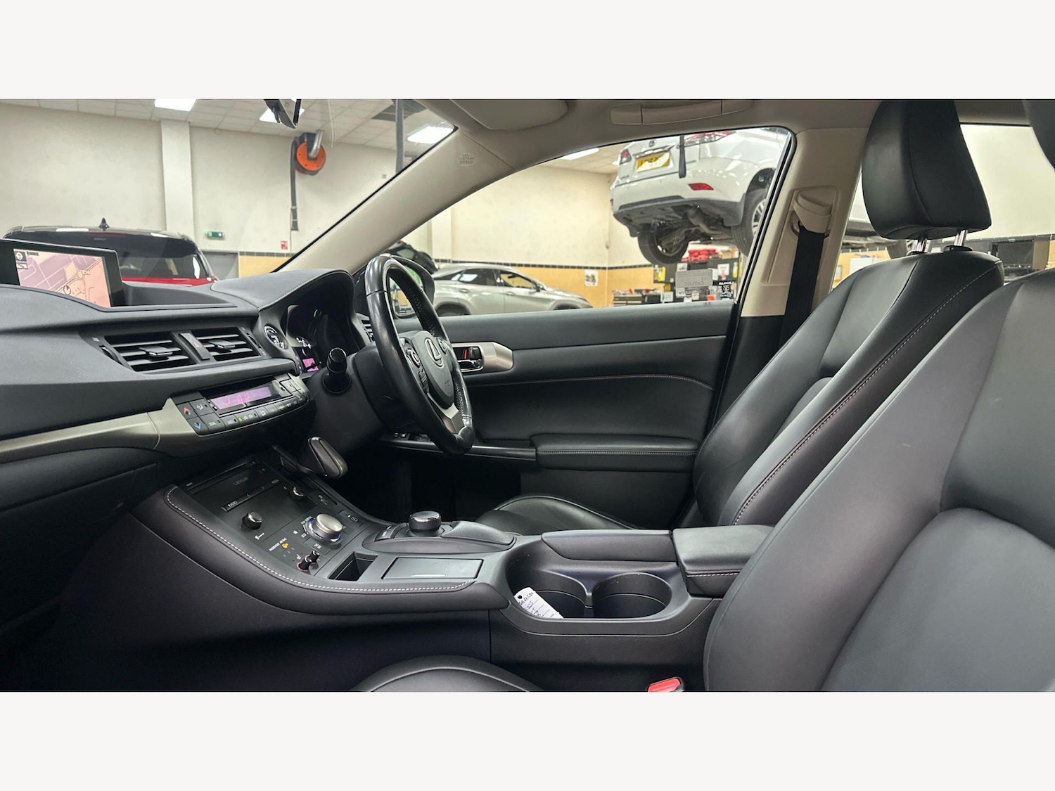Used Lexus CT 2017 for sale - 78006658: Photo 8