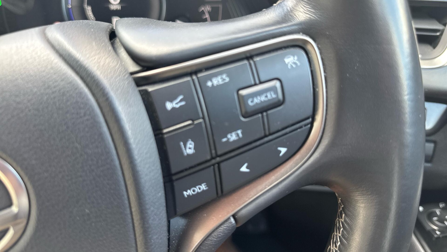 Used Lexus UX 2022 for sale - 78171028: Photo 47