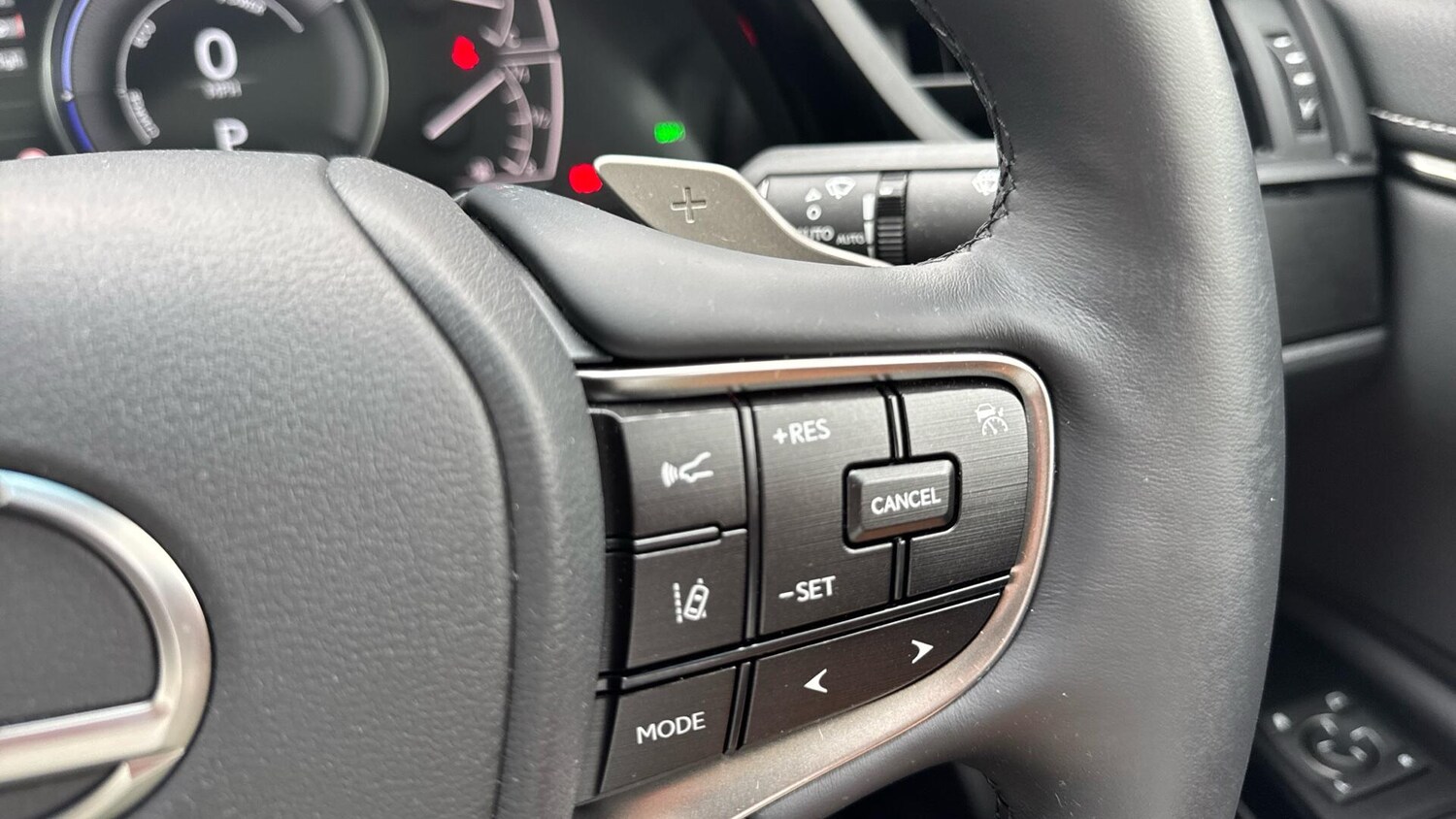 Used Lexus ES 2022 for sale - 76689186: Photo 33