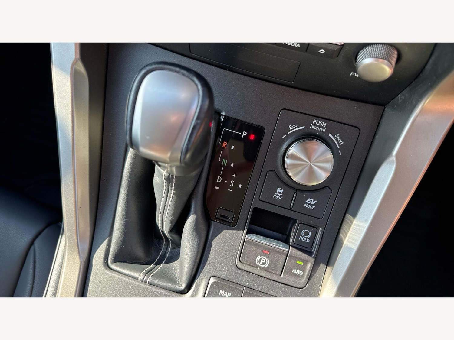 Used Lexus NX 2019 for sale - 77646276: Photo 31