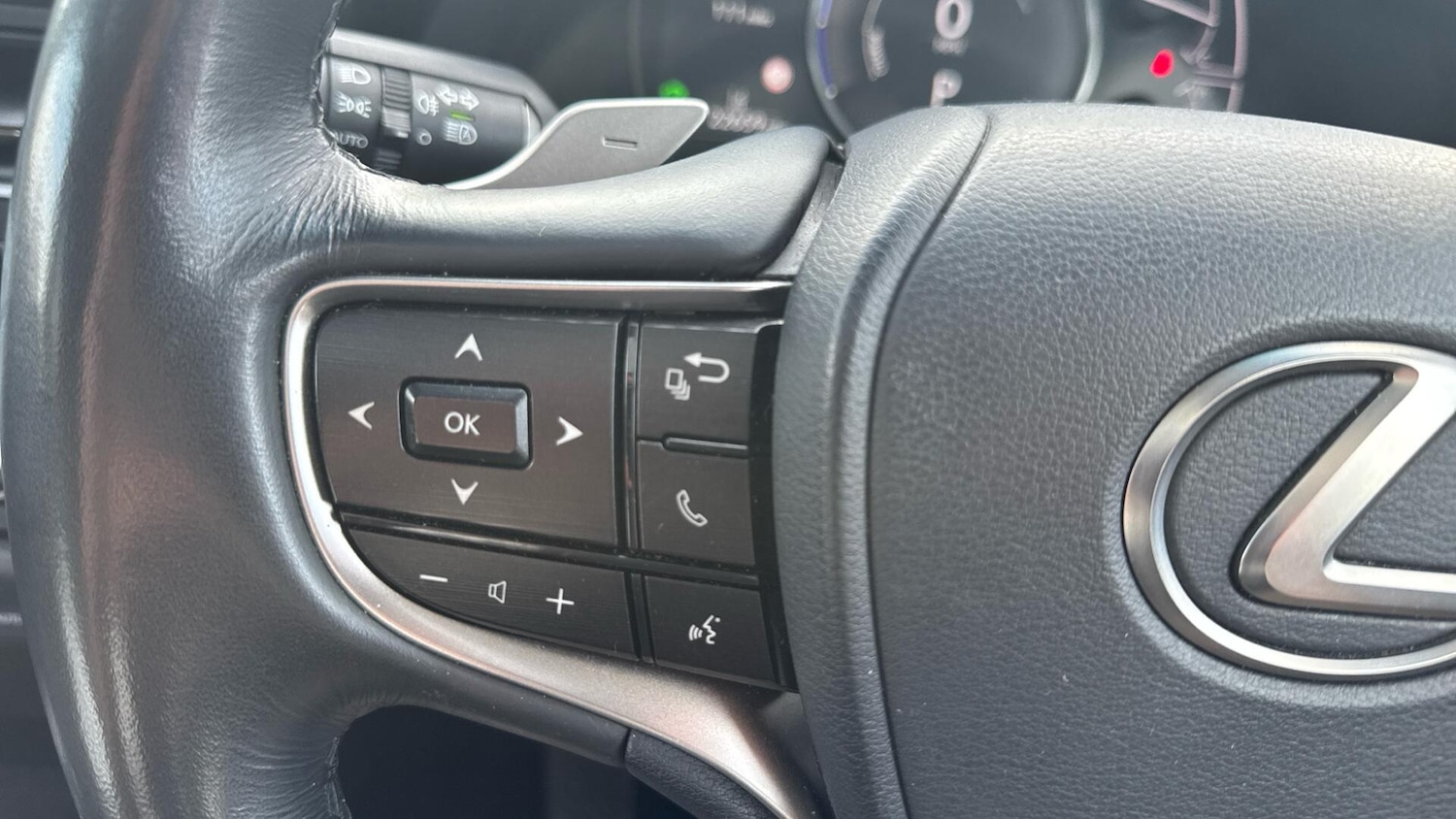 Used Lexus ES 2023 for sale - 77978252: Photo 34