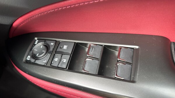 Used Lexus NX 2023 for sale - 76151153: Photo 32