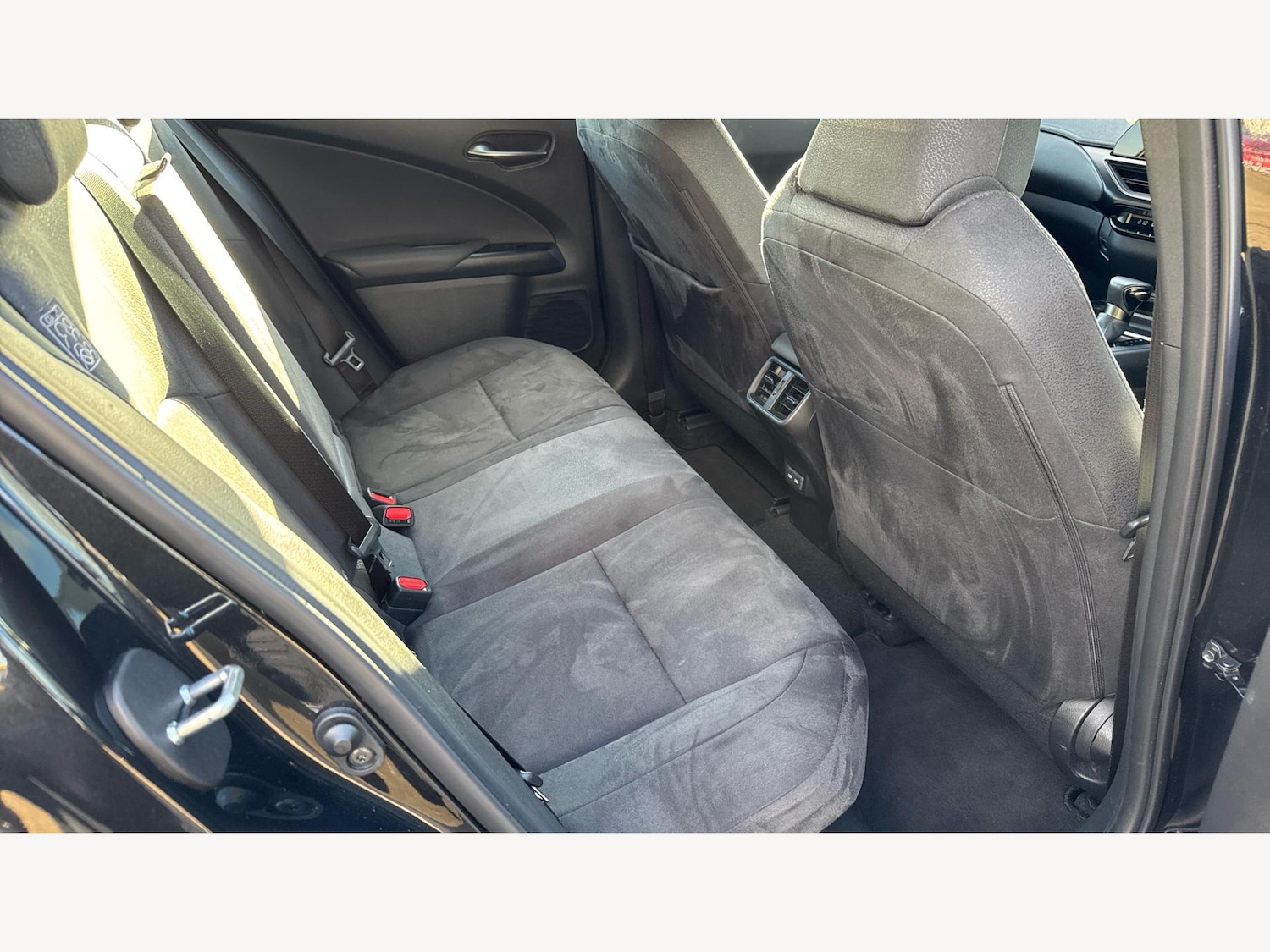Used Lexus UX 2023 for sale - 76702192: Photo 11