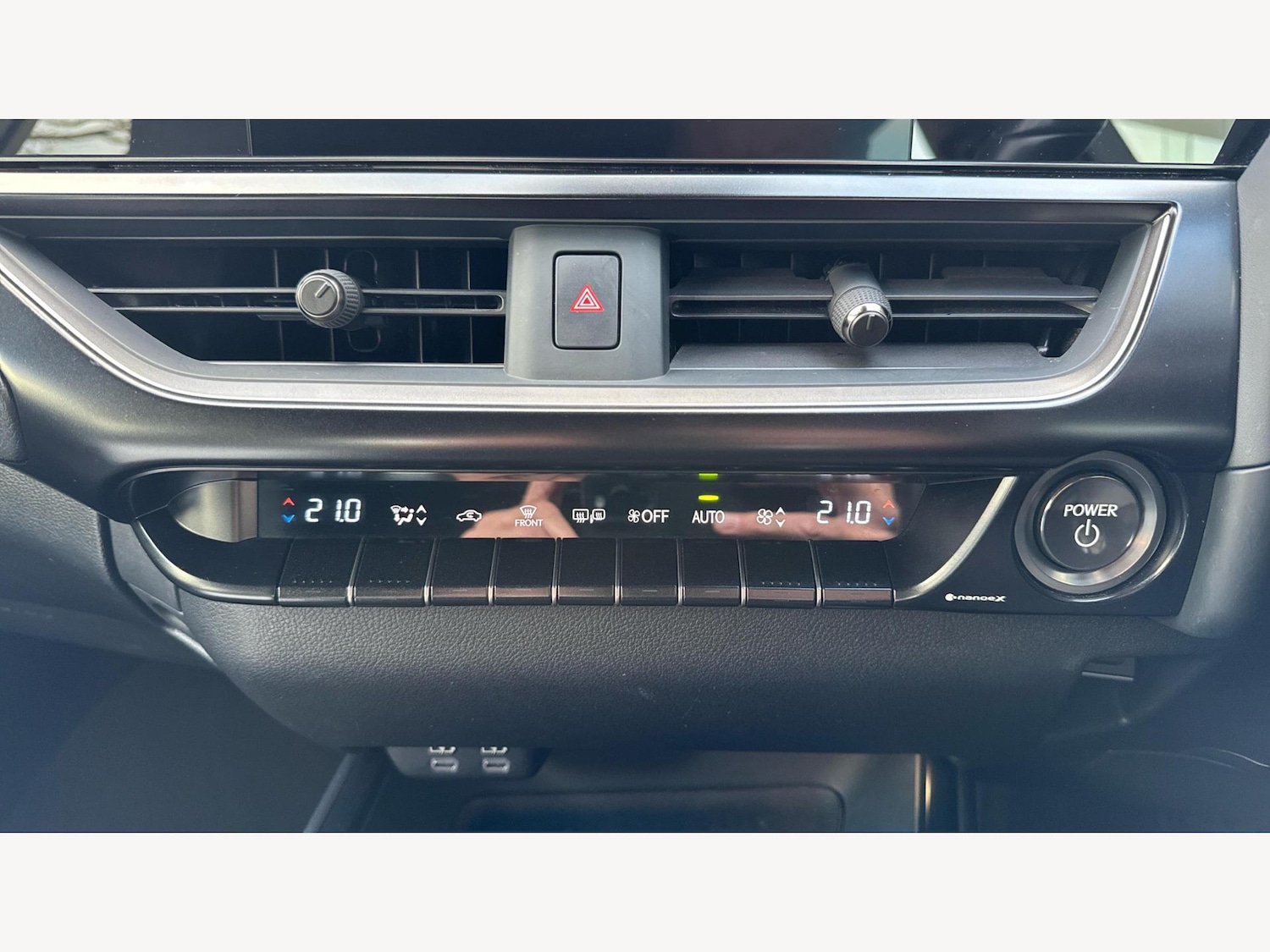 Used Lexus UX 2023 for sale - 76702192: Photo 27