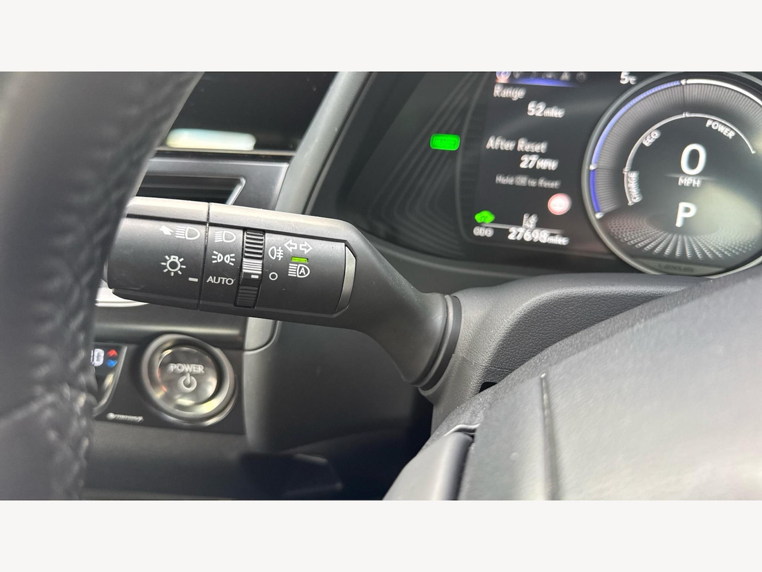 Used Lexus UX 2023 for sale - 76702192: Photo 31